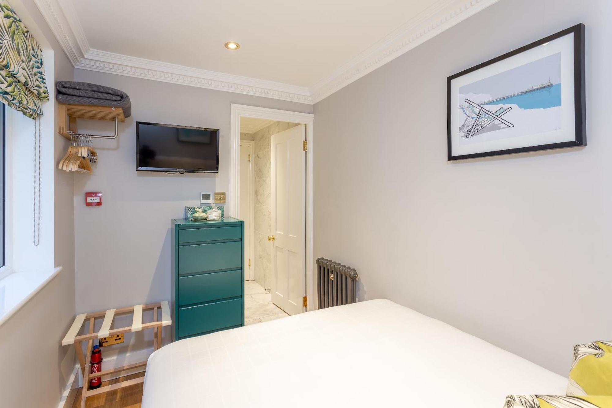 Beaches Brighton - Luxury Seafront Accommodation מראה חיצוני תמונה
