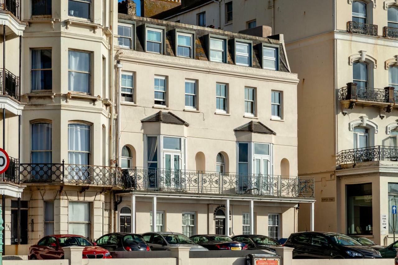Beaches Brighton - Luxury Seafront Accommodation חדר תמונה